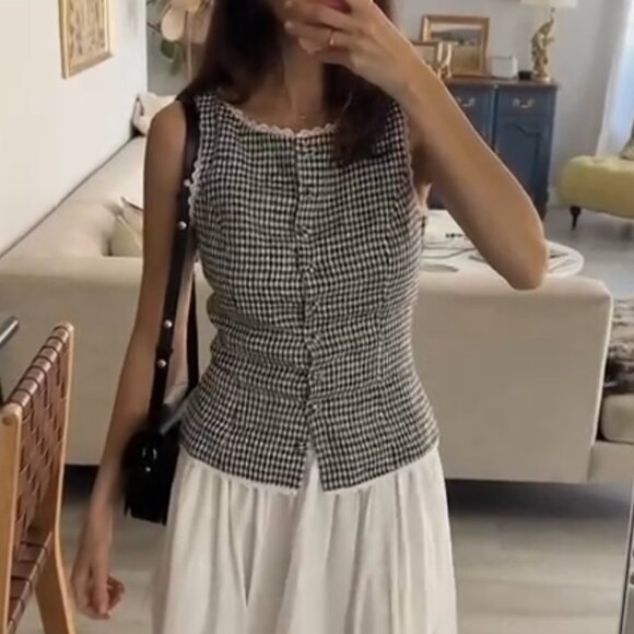 Reformation Tops - NWOT Reformation Amela Gingham Linen Top